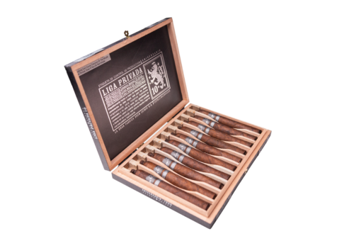 Liga Privada 10 Year Aniversario - Toro